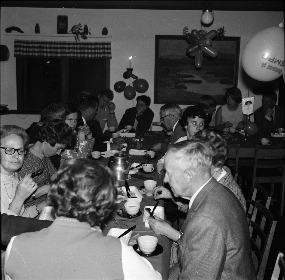 Fest i Åsbergsstugan. Vallsta
1970