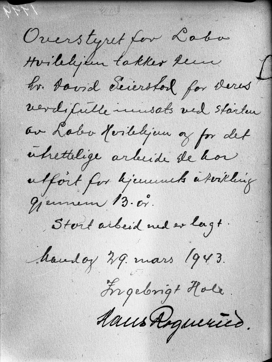 Avfotografert takkeskriv fra styret ved Labo Hvilehjem til David Seierstad. Skrivet er datert 1943.