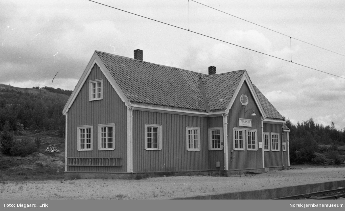 Vålåsjø stasjonsbygning