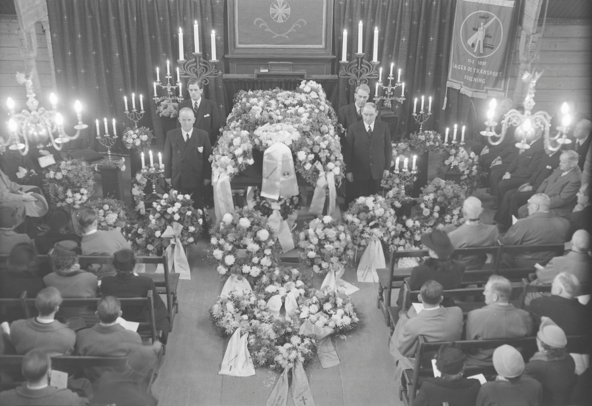 Begravelse for Birger W. Aspaas