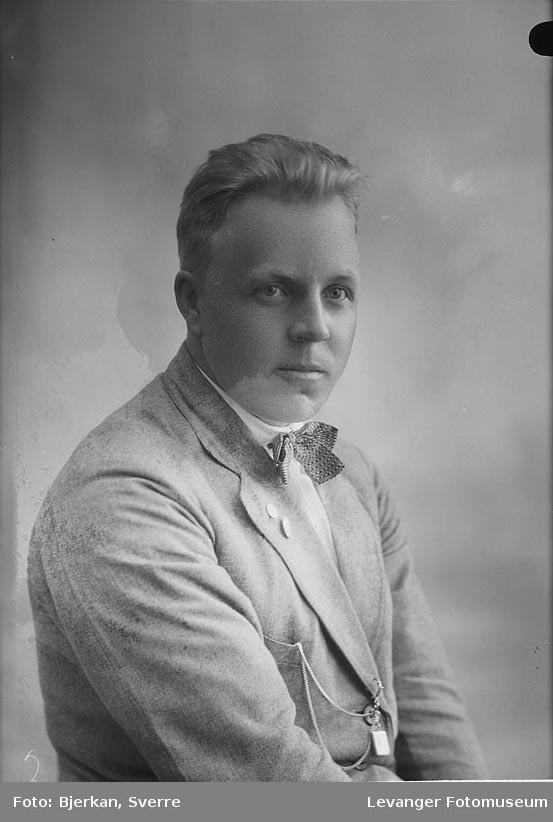 Portrett av Hjørdis Moe