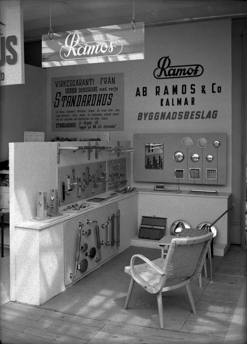Hantverksutställningen 1947 i Kalmar. Paviljongen för Ramos & Co Byggnadsbeslag, Kalmar.