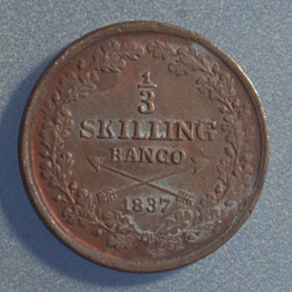 1/3 skilling banco 1837.
Vikt: 4,7 gram.