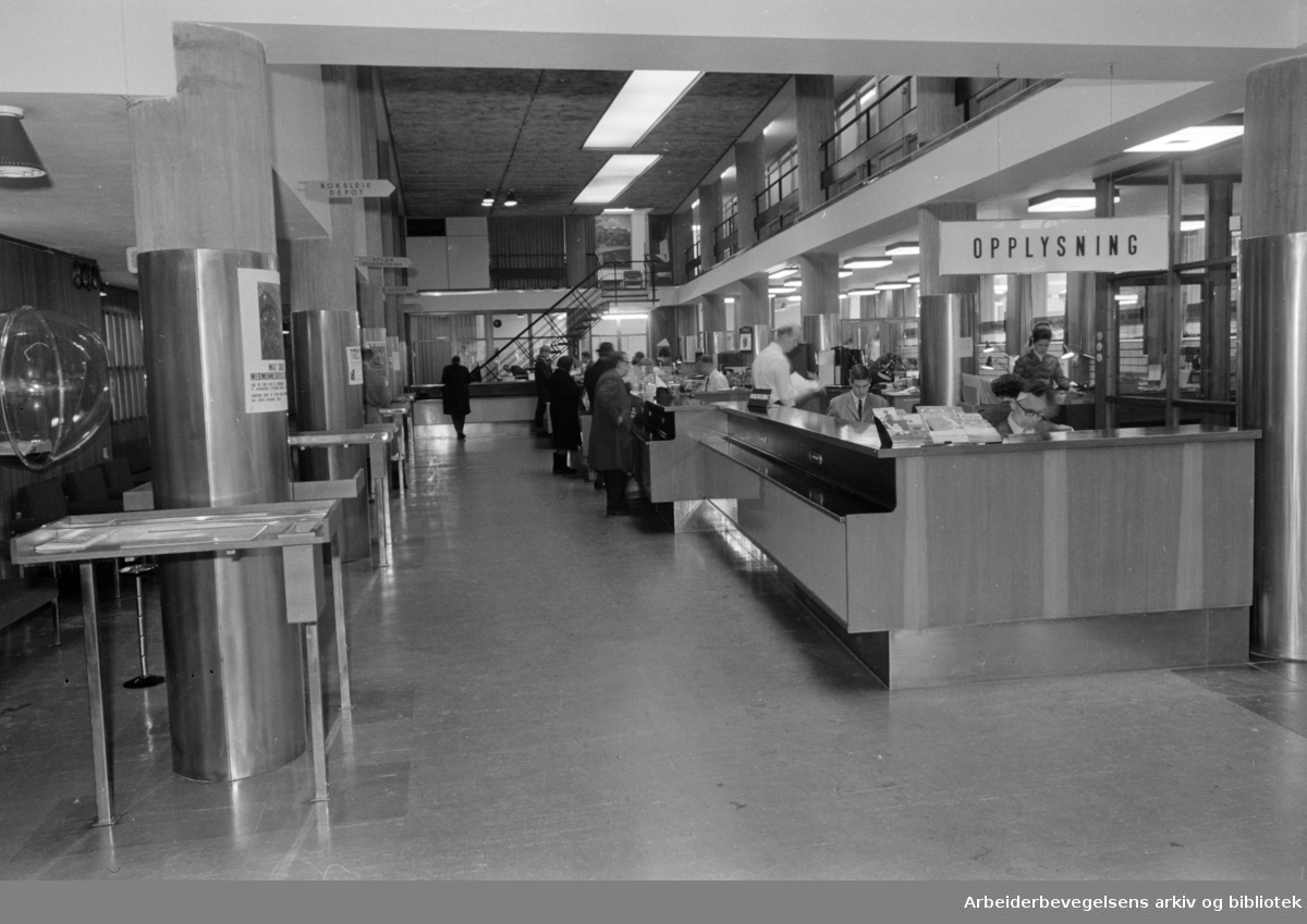 Landsbanken. Arbeidernes Landsbank på Youngstorget. Nye lokaler. Februar 1968
