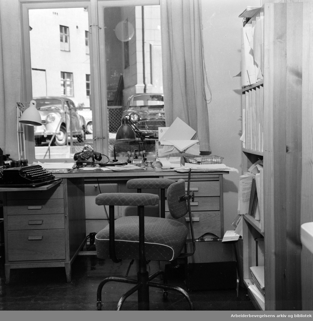 Helserådet. Oslo Helseråd har dårlige arbeidsforhold. Juni 1960