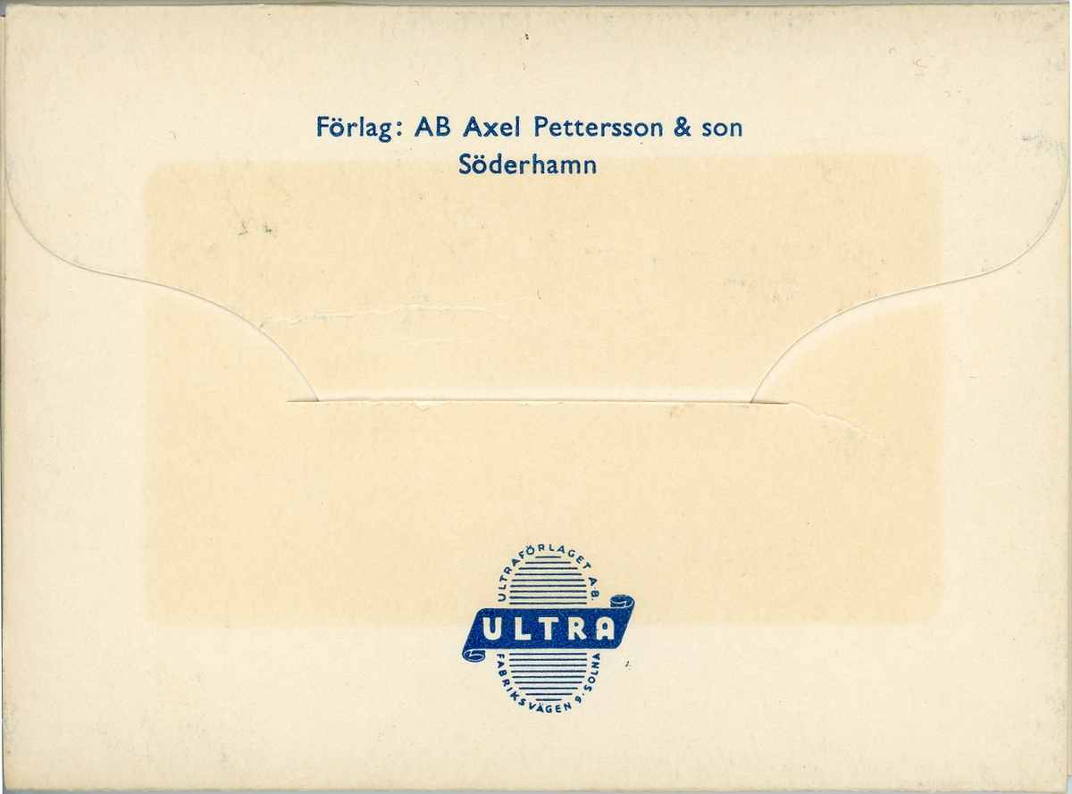 10 små vykort i färg med olika motiv från Söderhamn. Vykorten ligger i en pappersförpackning.