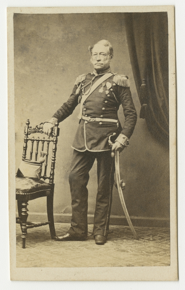 Porträtt av Gudmund Fredrik Löwenhjelm, major vid Skånska dragonregementet K 6.
