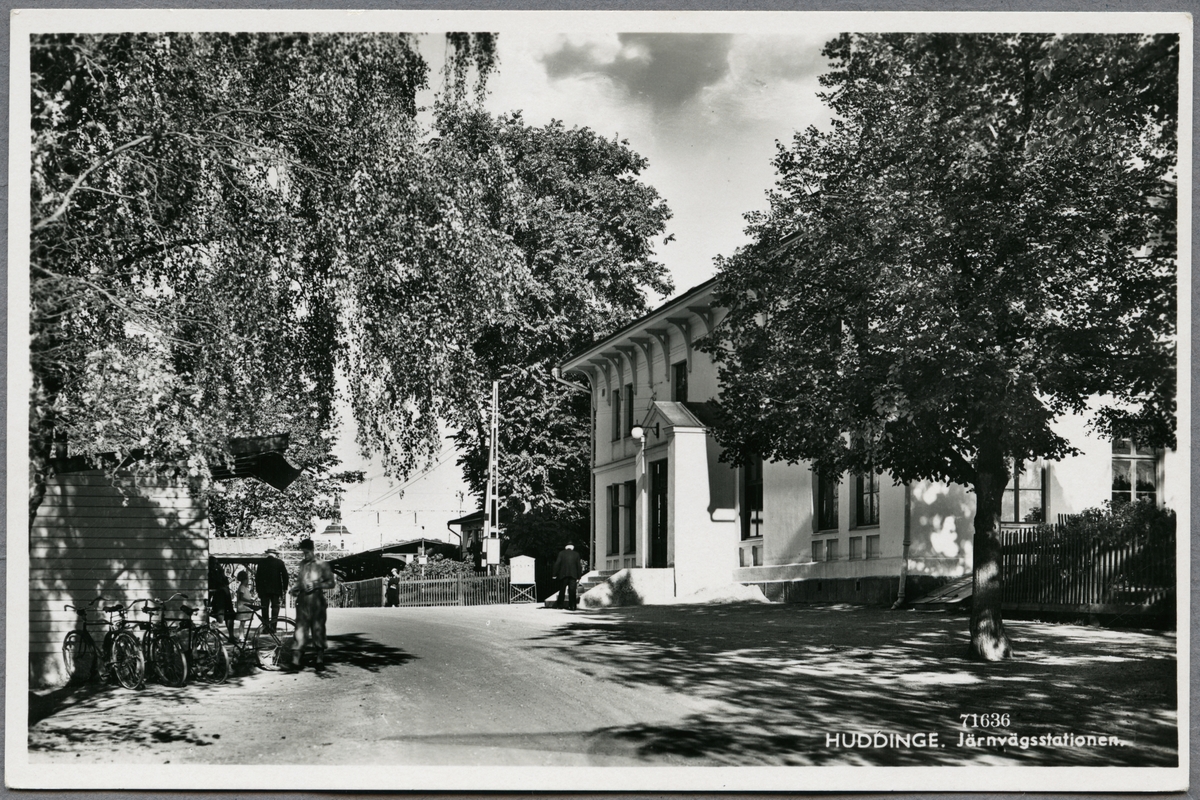 Huddinge station. - Järnvägsmuseet / DigitaltMuseum