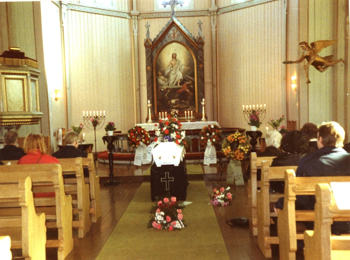 Begravelsen til Knut Eikrehagen 5 mars 1993.