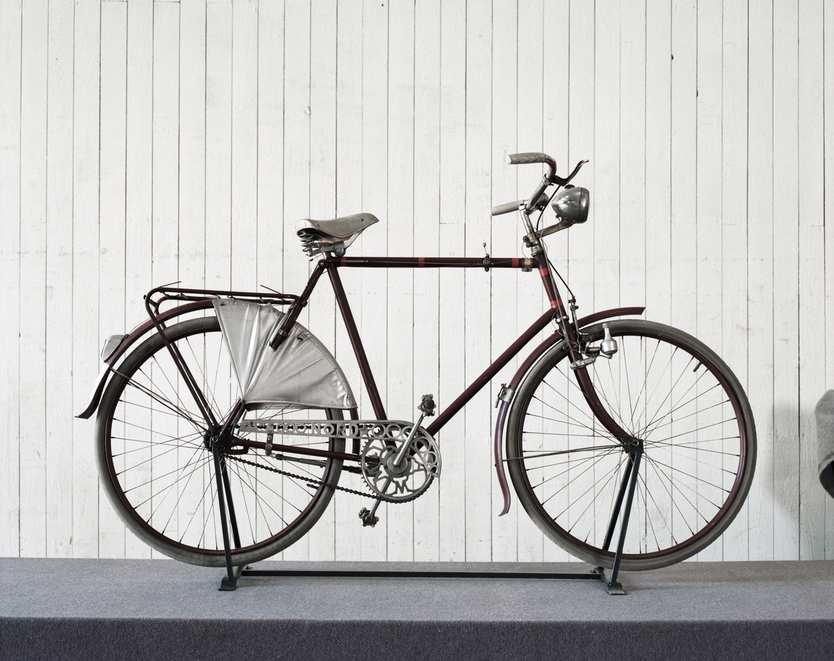 Cykel H. Sackmann, tvåhjulig med fast kedjedrev.