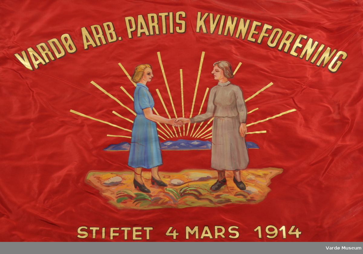 Vardø arb.partis kvinneforening
Stiftet 4 mars 1914
Kvinner løft i flokk