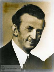 Trygve Rasmussen, boligbestyrer 1933-1959