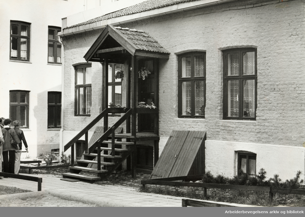 Grünerløkka. Restaurert i Markveien 56. 1980