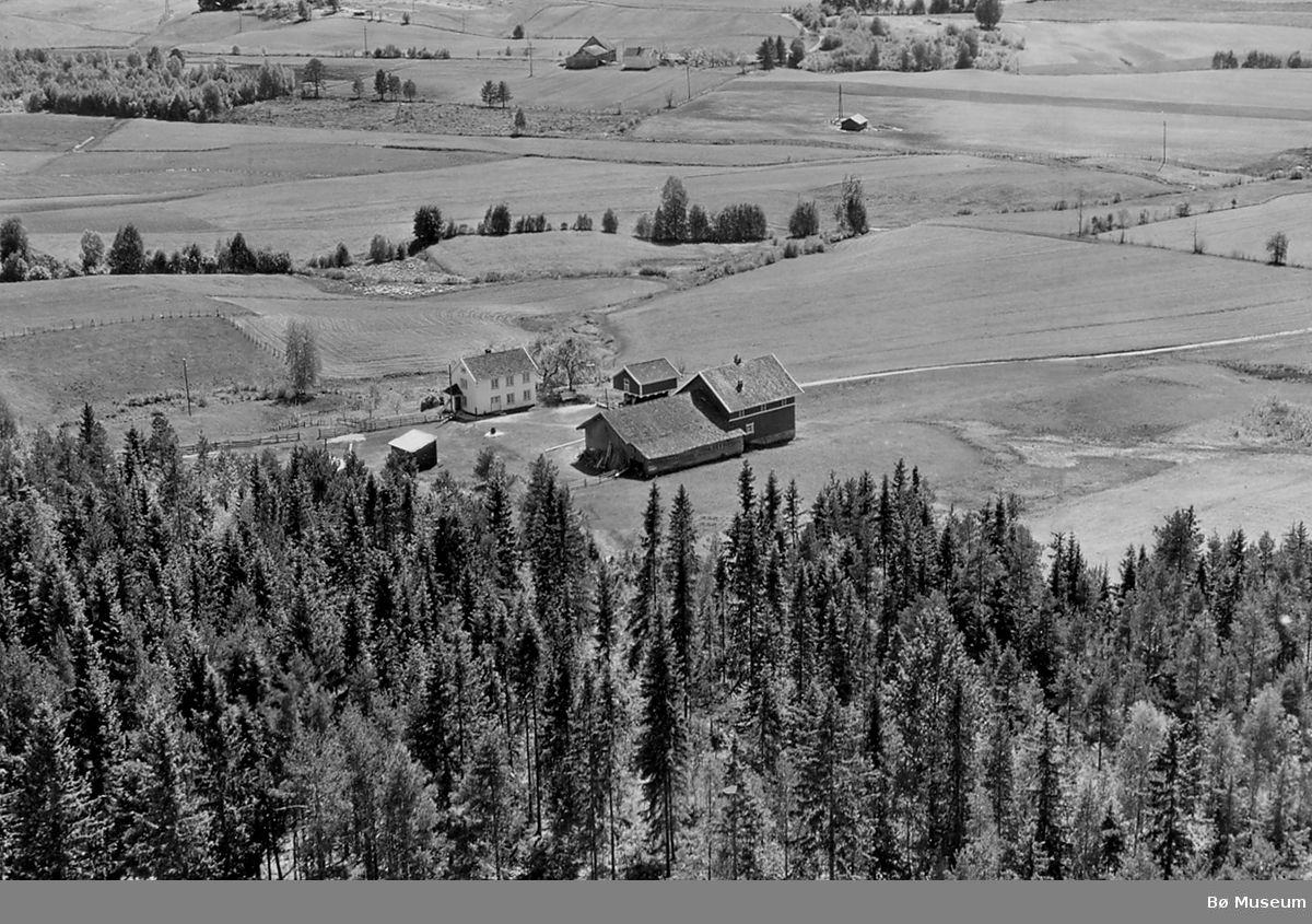 Flyfoto av Plassen 13. juni 1958.