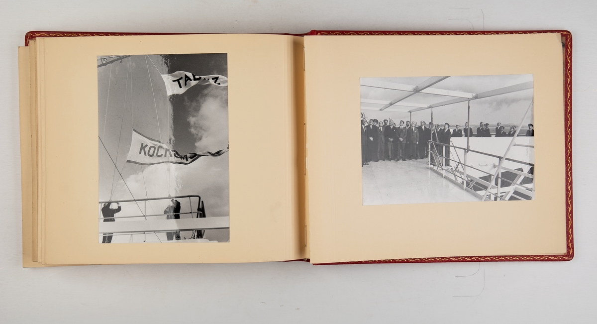 Album med fotografier av sjøsetting, dåp og overlevering av T/T 'Tabriz'.
