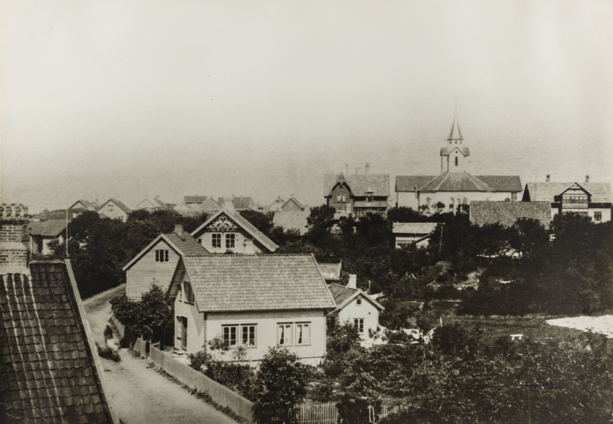 Haugeveien sett not nord, 1890-95.