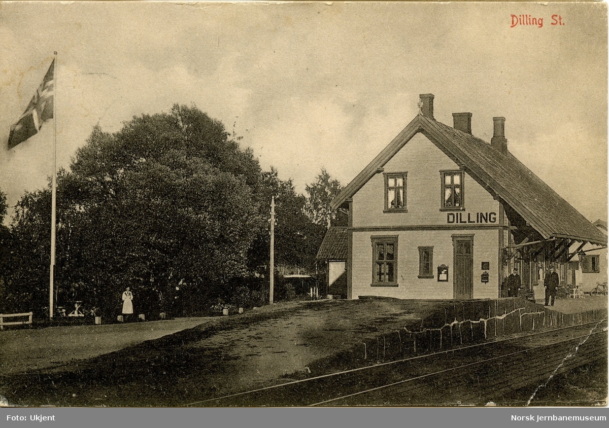Dilling stasjon på Østfoldbanen.