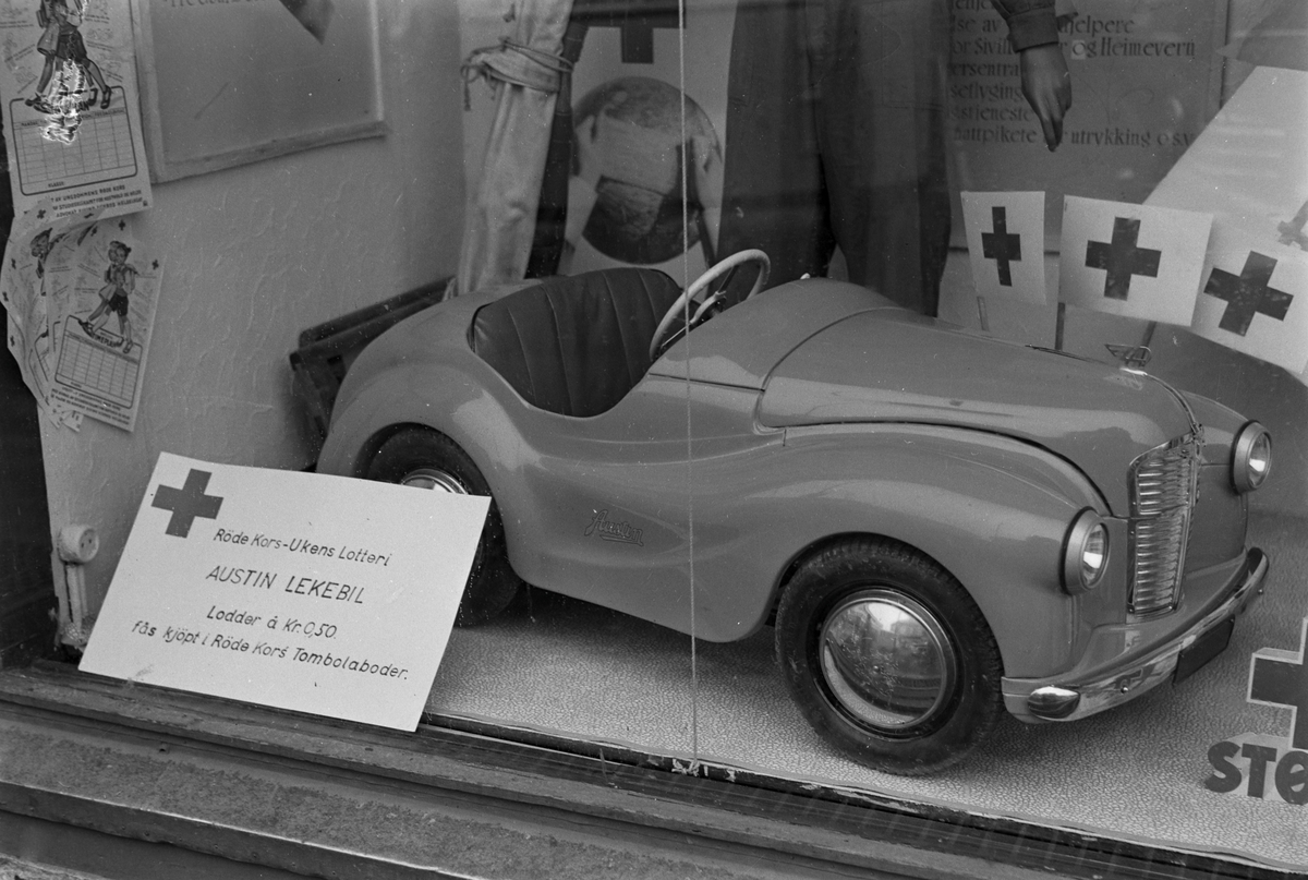 Austin lekebil, premie i Røde Kors-Ukens lotteri 1952