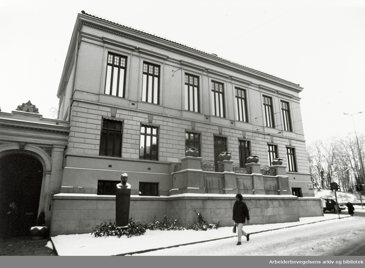 Nobelinstituttet. Drammensveien 19. November 1990