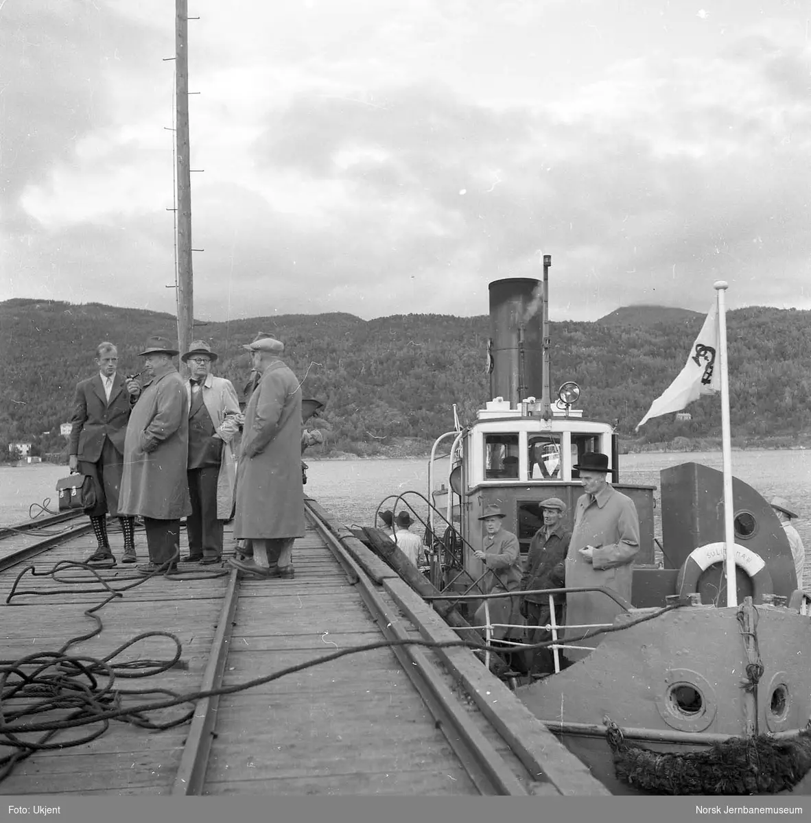 Dampbåten SULITELMA III ved kai på Finneid