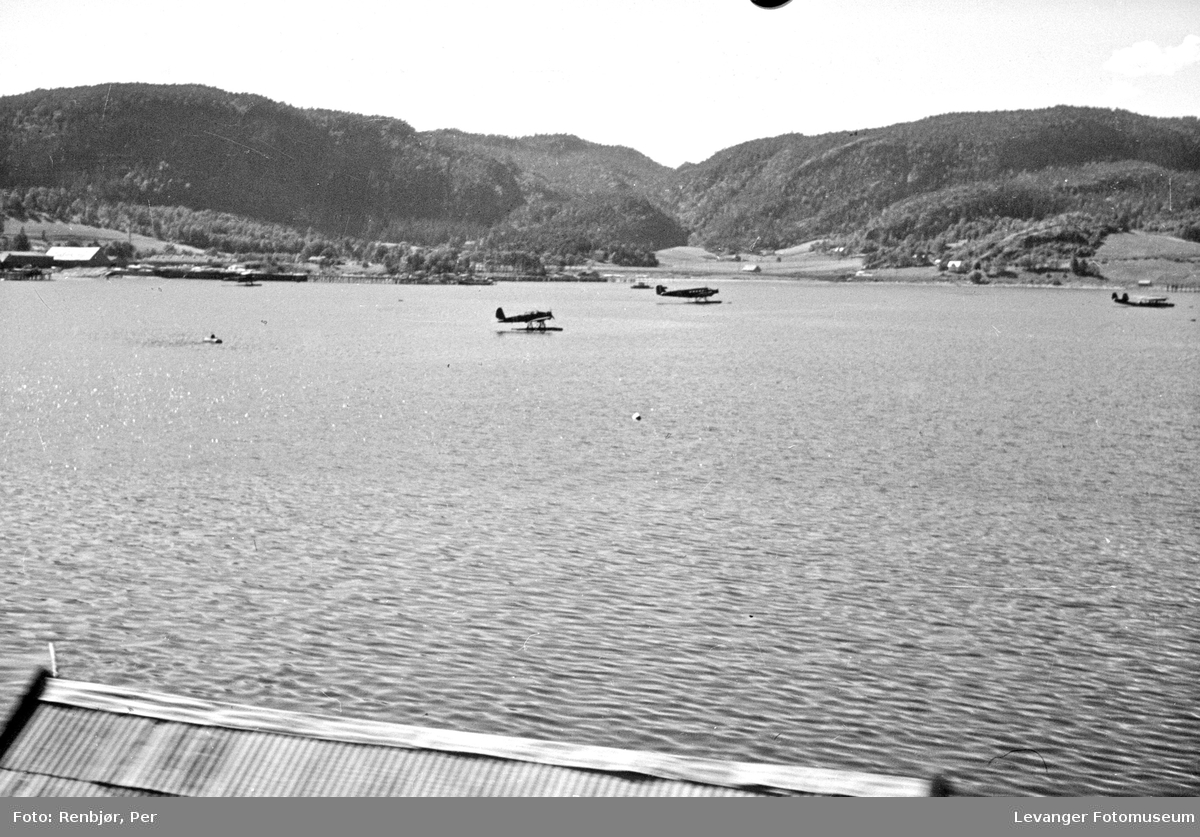 Tyske fly i Åsenfjorden)