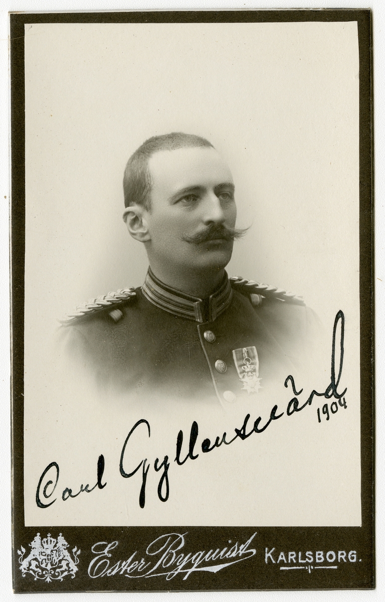 Porträtt av Carl Gustaf Georg Gyllensvärd, kapten vid Skaraborgs regemente I 9.