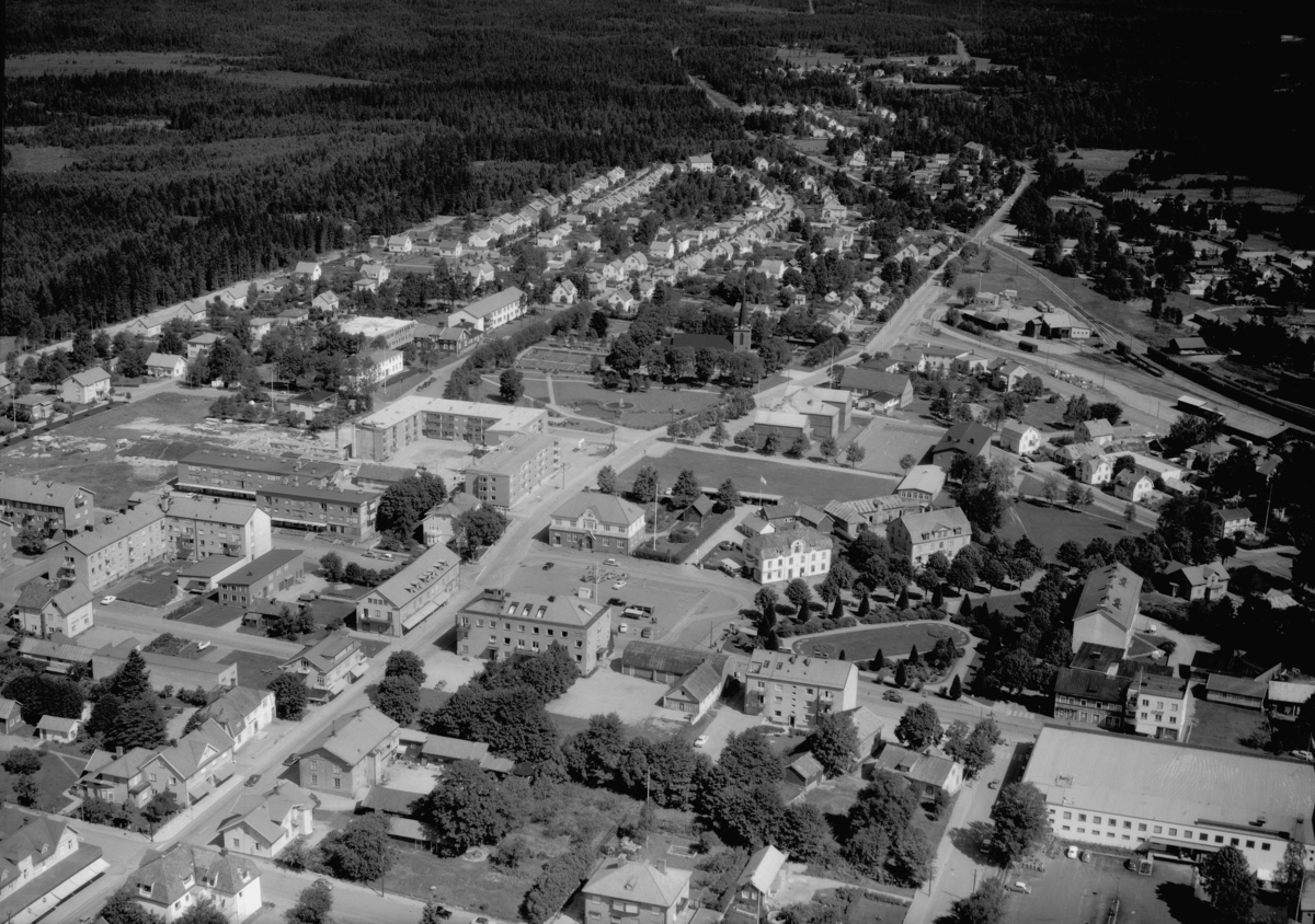 Flygfoto över Gislaved i Jönköpings län. 1245/1964