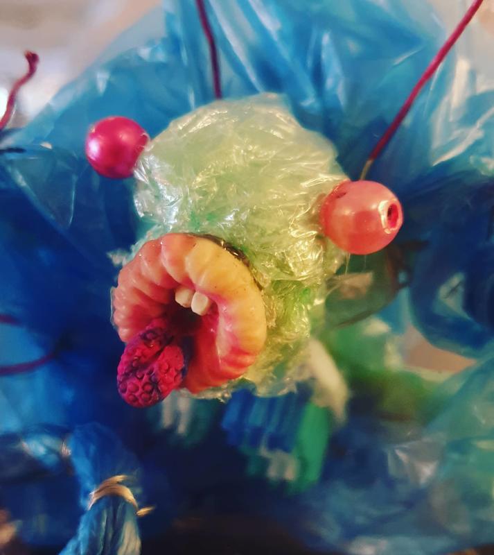 Plastmonster laget av Kristin Günther og Pjotr Sapegin
