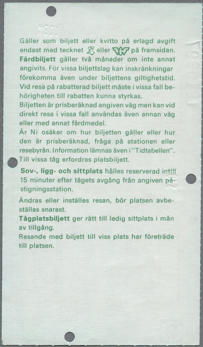 En tur- och returbiljett i 2:a klass, lågpris, för sträckan Stockholm C till Alvesta. Biljettens pris är 170 kronor. På baksidan finns reseinformation i grön text. Biljetten är klippt.