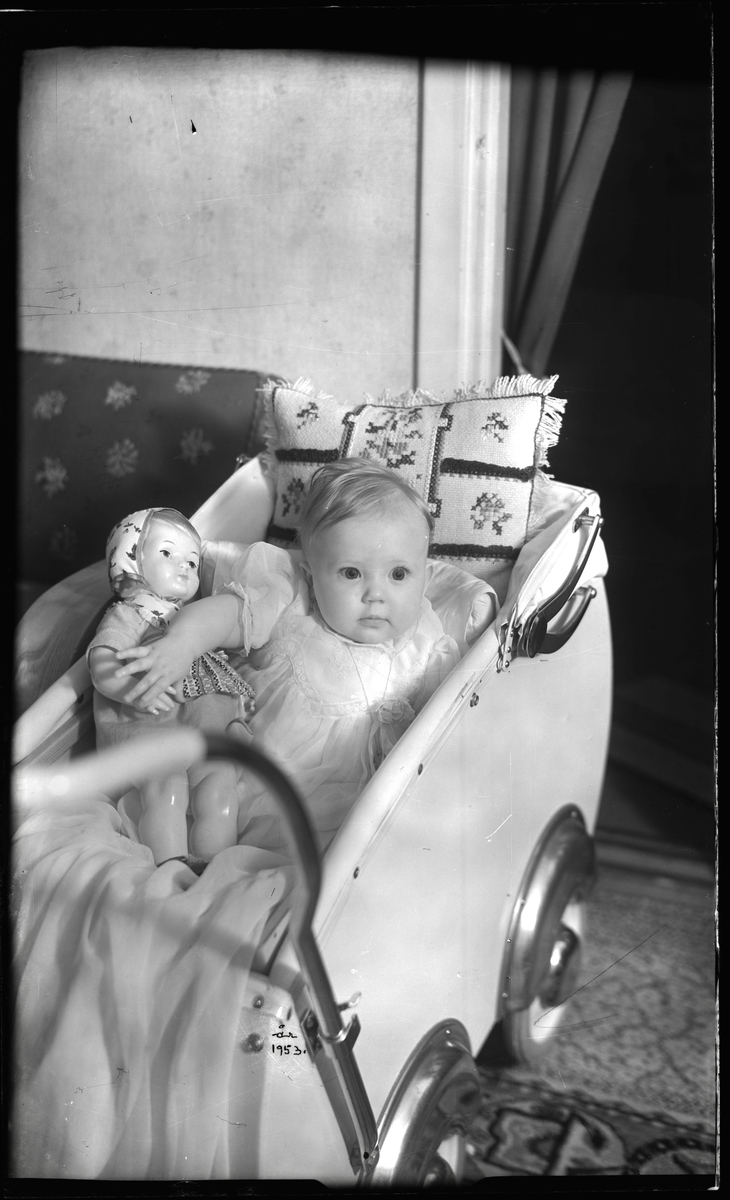 Bäbis i barnvagn