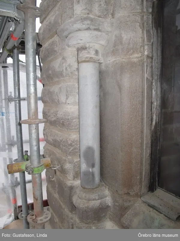 Renoveringsarbeten av tornfasader på Olaus Petri kyrka (Olaus Petri församling).
Nya kolonner på västra trapphustornen samt fasaden.
Dnr: 2008.230.065