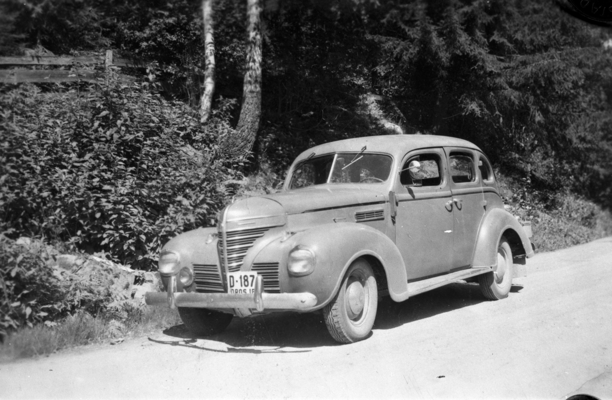 Personbil, Plymouth 1939, drosje reg. nr. D-187