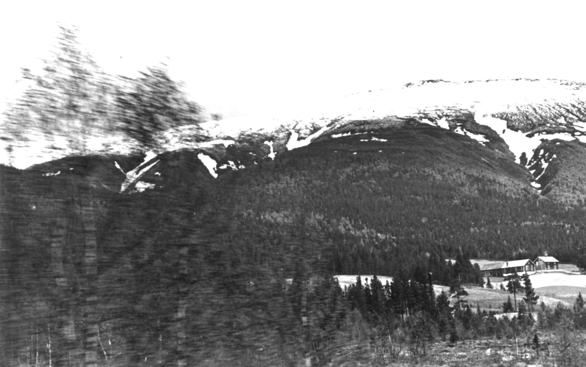Oversiktsbilde fra sør for Røros, nord for Koppang, Hedmark 1939.