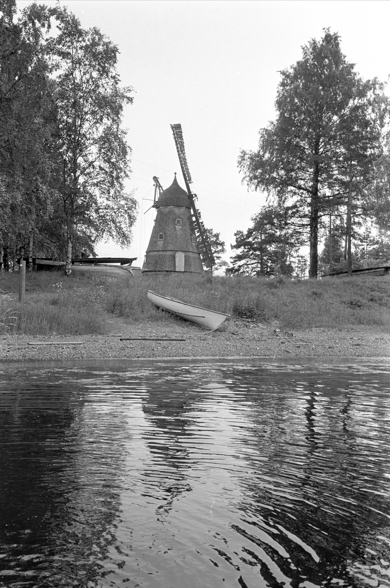 Bjørkøya, Asker, juni 1963, Vindmølle.