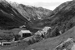 Fra Sogn 01.08.1967. Bebyggelse i Jostedalen.