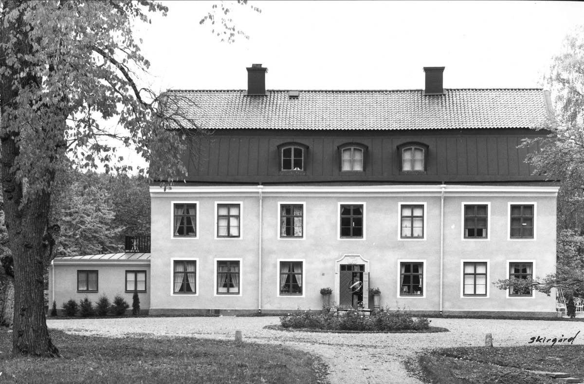 Huvudbyggnaden på Signhildsbergs herrgård, Håtuna socken, Uppland