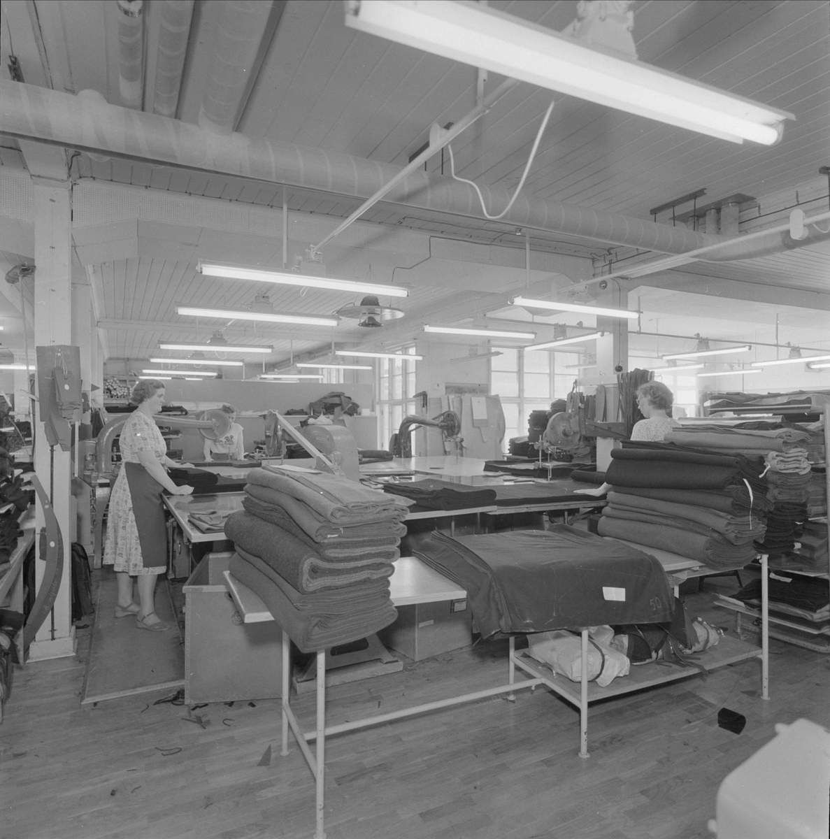 Textilindustri - tillverkning av kappor, sannolikt Uppsala