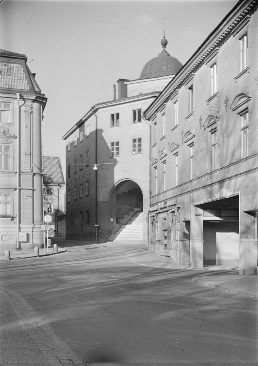 Domtrapphuset och Gillberska huset vid Fyristorg, stadsdelen Fjärdingen, Uppsala