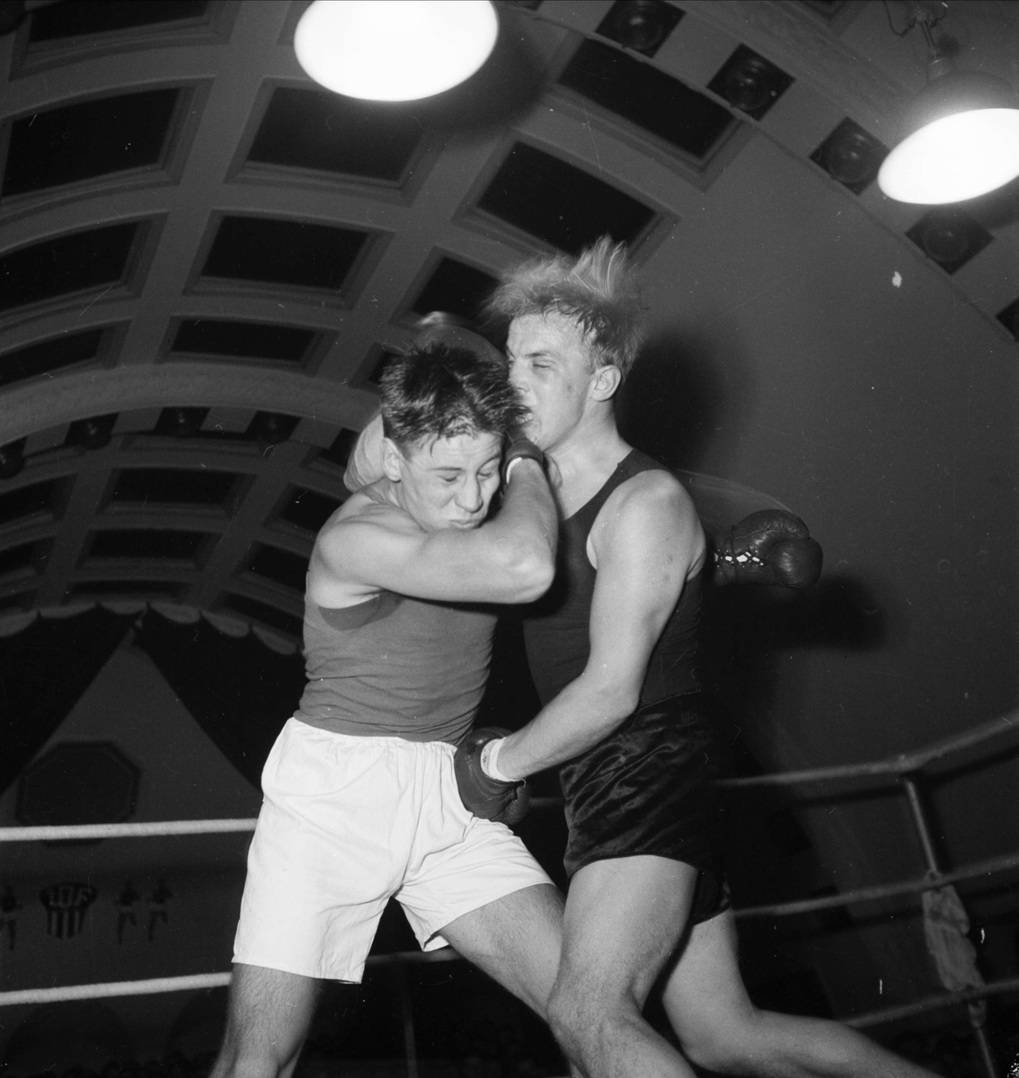 Boxning - Lilja i aktion på Bluffen, Uppsala 1953