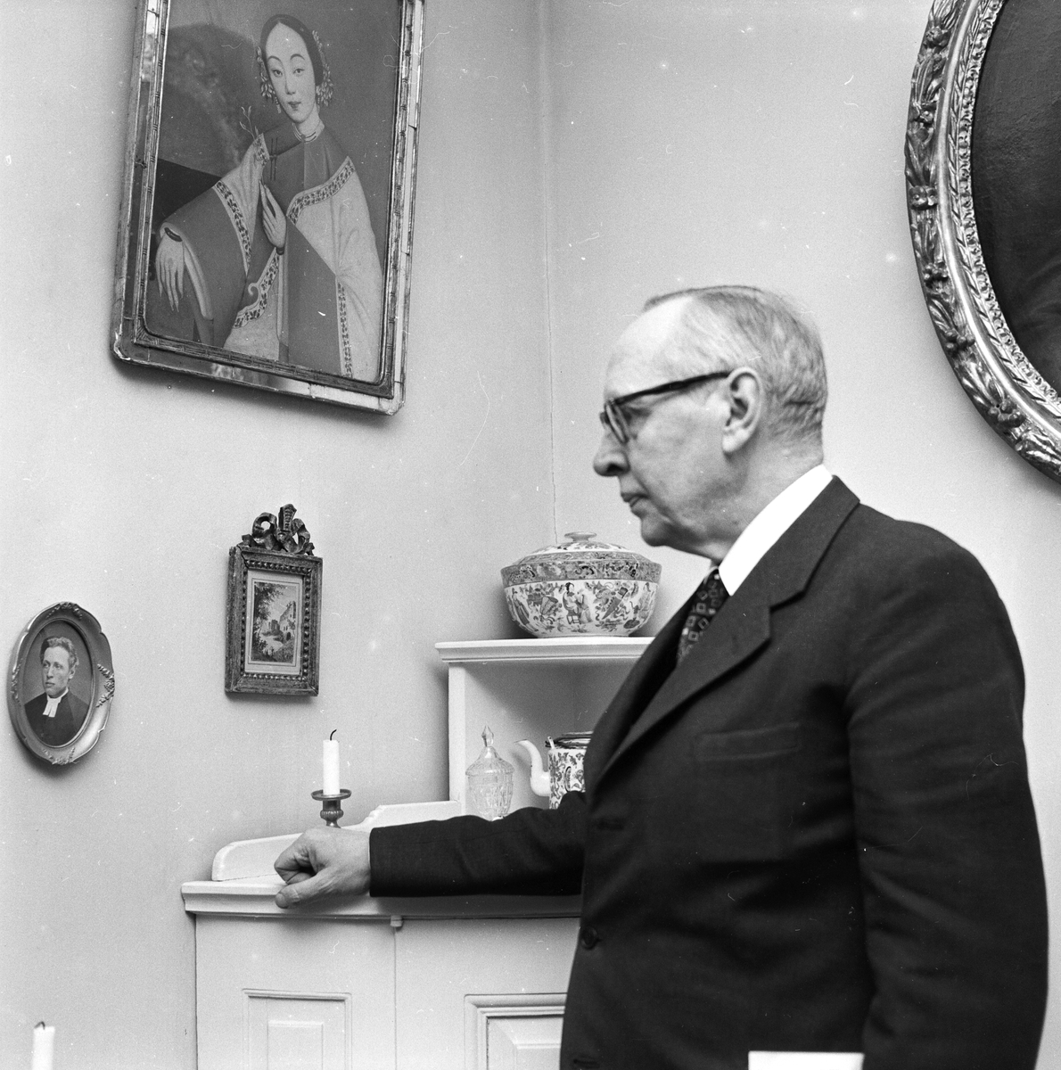 Professor Jöran Sahlgren i hemmiljö, Uppsala 1959 Upplandsmuseet