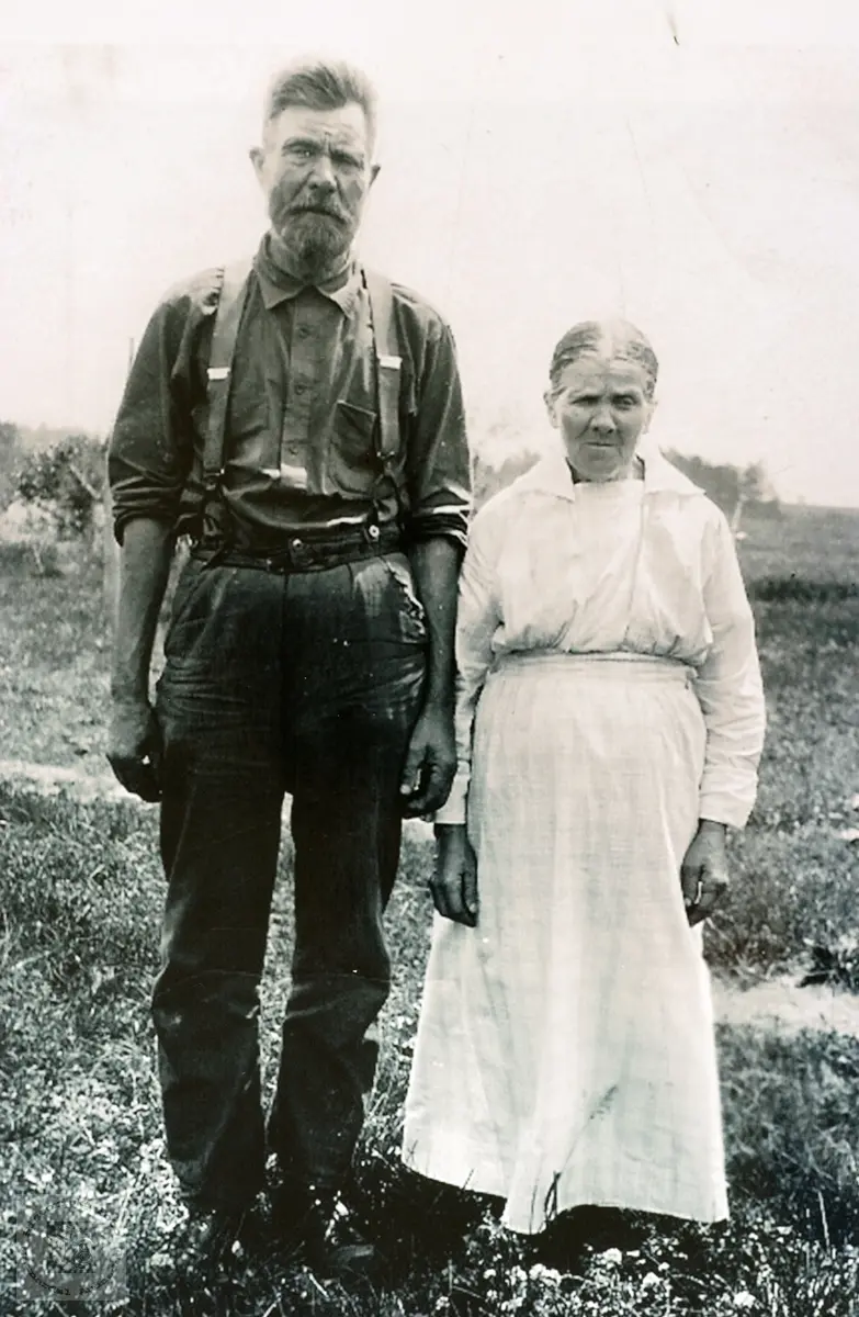 Portrett av ekteparet Jacob og Tomine Olson, USA. Med røtter på Håland i Audnedal.
