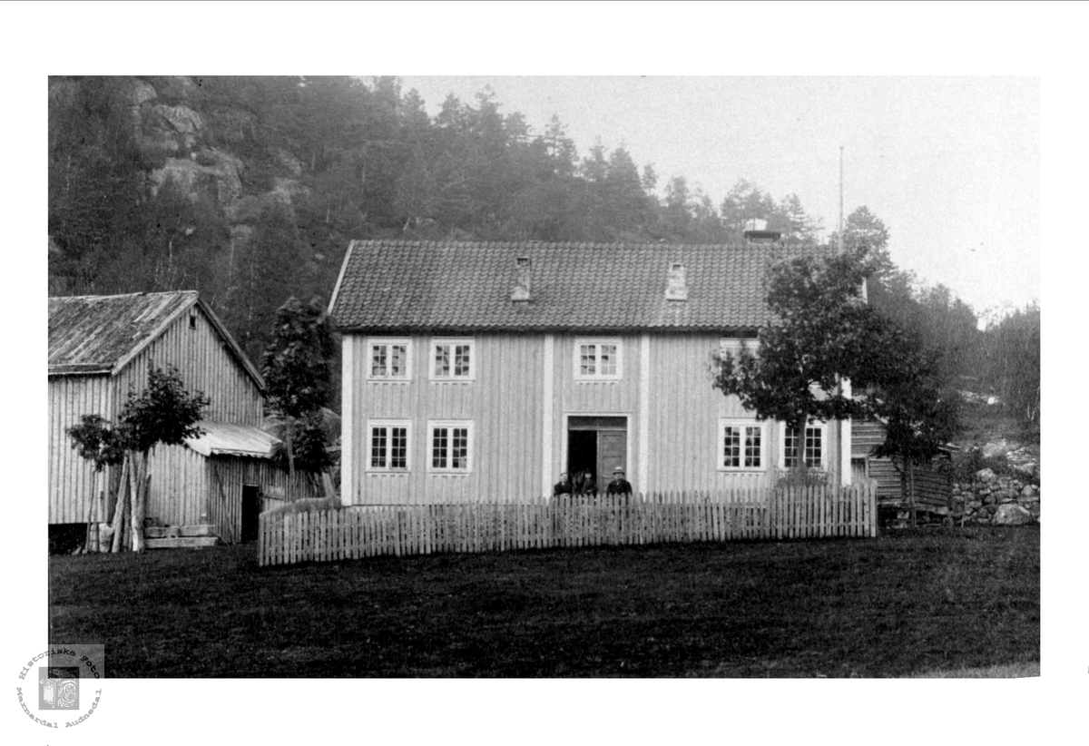 Gamle husa "Der veste" Hesså, Bjelland.
