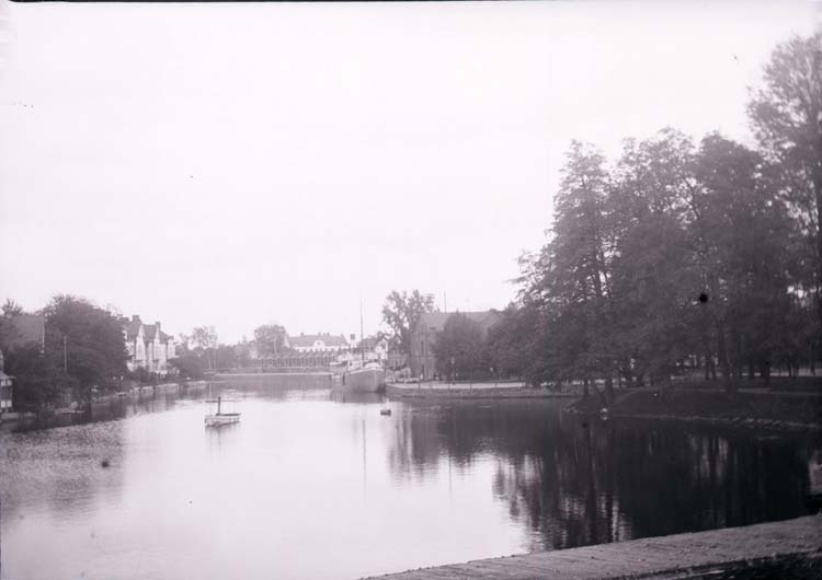 "Örebro Svartån 6 oktober 1908"