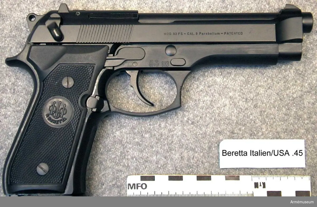 Pistol Beretta 92F