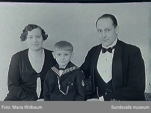 Familjeporträtt. Ev Kahlström Ågot