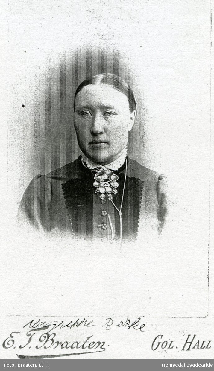 Margretet Bakke (1869-1950), fødd Hovde - Hemsedal