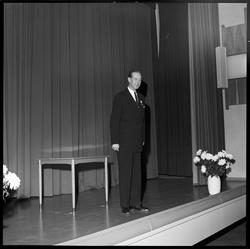 Jubilantfest for herrer, 1964. Direktør Klingenberg taler.