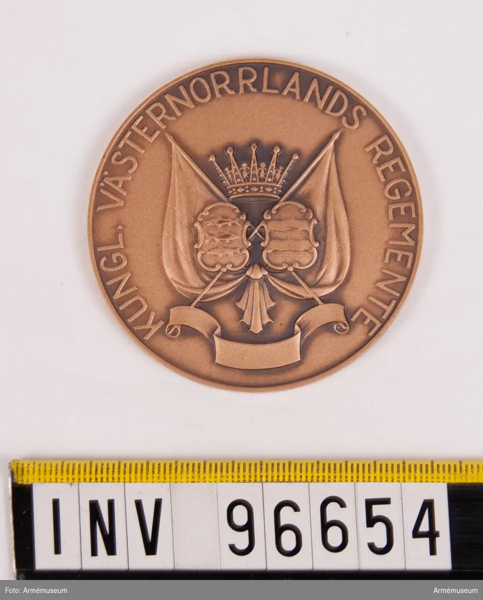 Medalj i brons för Västernorrlands regemente
Stans nr 46596.