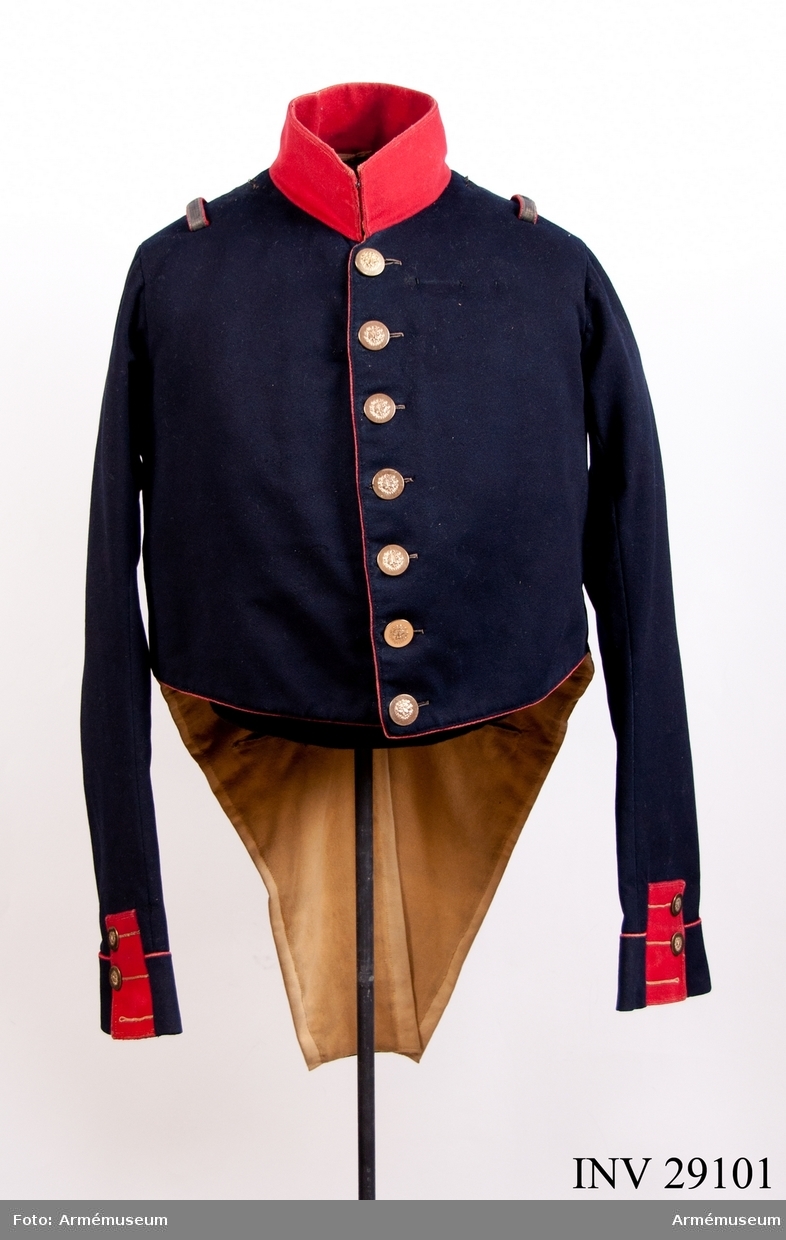Grupp C I.
Enl. arméns rulla 1835.
Buren av kaptenen vid Västgöta reg, Lars Magnus Wester.
Mörkblå med röd krage och uppslag samt gula skört.