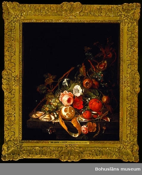 Stileben med ostron, frukter och blommor